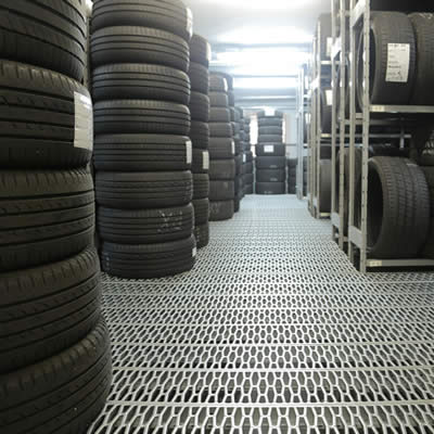 Truck and Car Tires in Victoria Texas